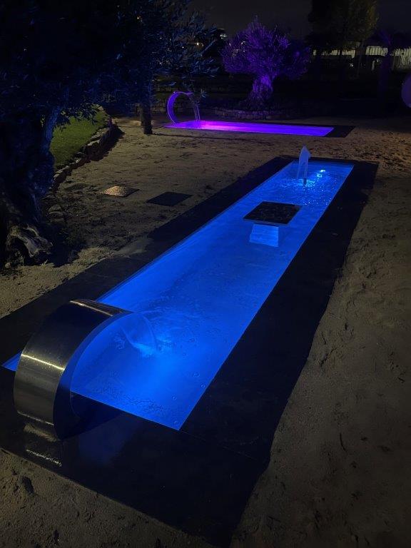 LED Unterwasserscheinwerfer mit RGB Farbauswahl aus Edelstahl